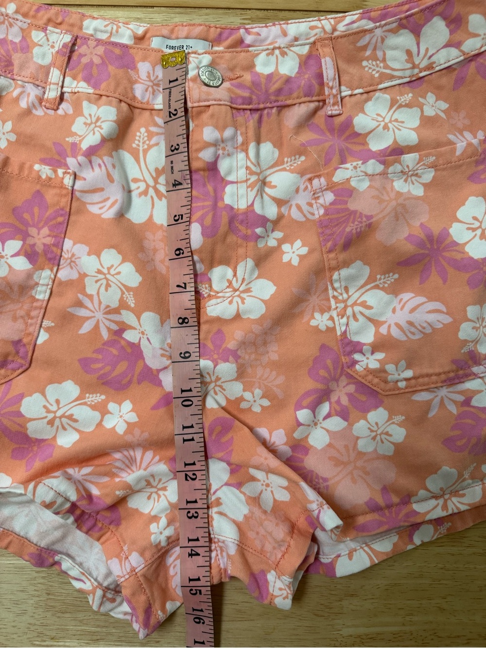 Forever 21 Tropical Hibiscus Floral Denim Shorts Size 14 Barbiecore Y2K Boho - Picture 8 of 8